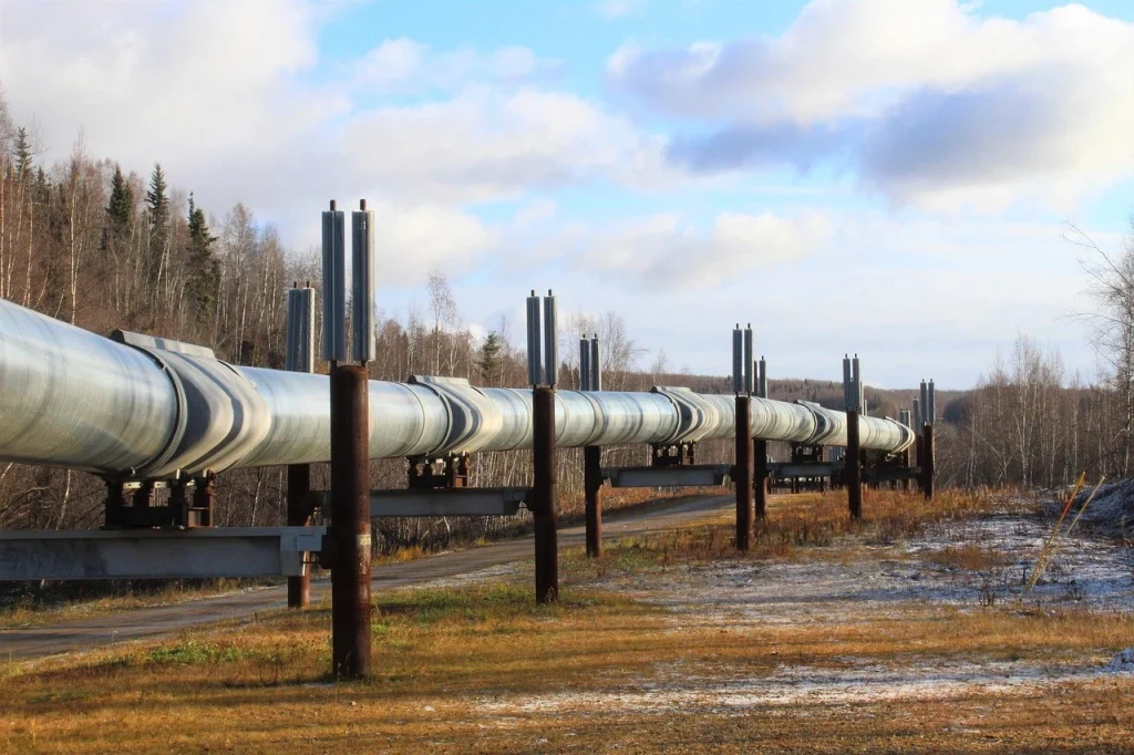 Alaska oil pipeline